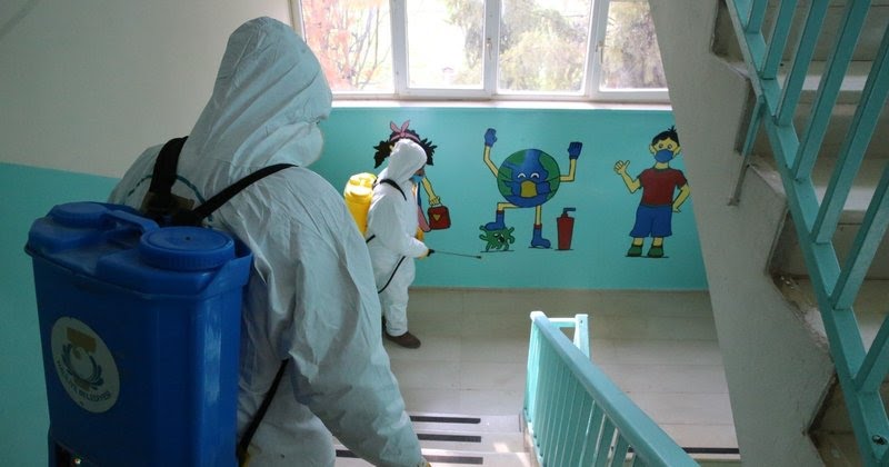 Haliliye belediyesi, kırsal mahallelerdeki okulları dezenfekte ediyor