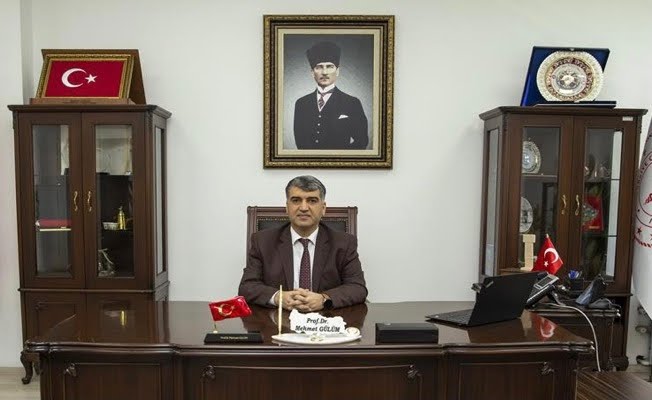 Ankara İl Sağlık Müdürü Prof. Dr. Mehmet Gülüm, Şanlıurfa İl Sağlık Müdürlüğü görevine atandı.
