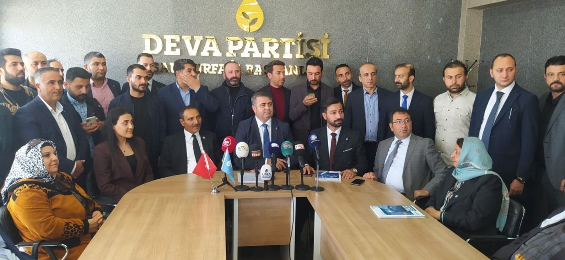 Av. İbrahim Halil Aydın, DEVA Partisi Şanlıurfa İl Başkanı oldu.